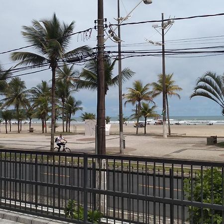 ReCanto Bessa Praia Grande Prédio frente Praia Exterior foto