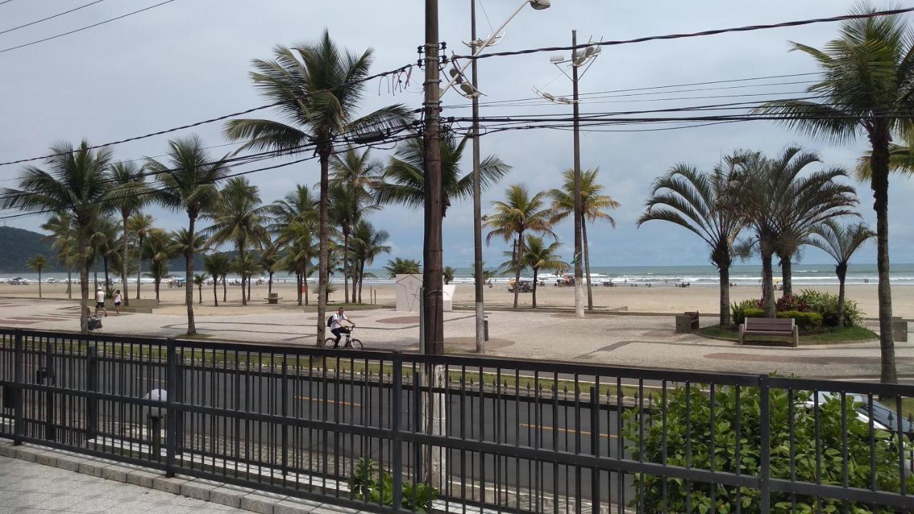 ReCanto Bessa Praia Grande Prédio frente Praia Exterior foto