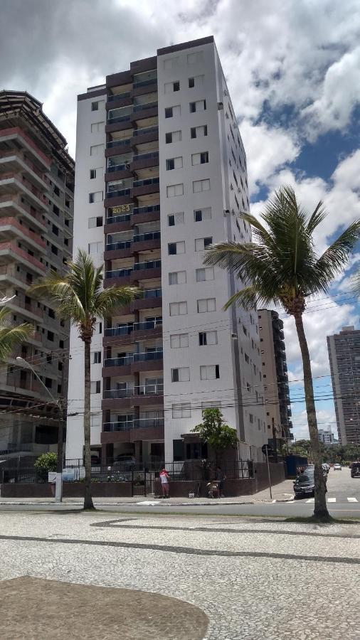 ReCanto Bessa Praia Grande Prédio frente Praia Exterior foto